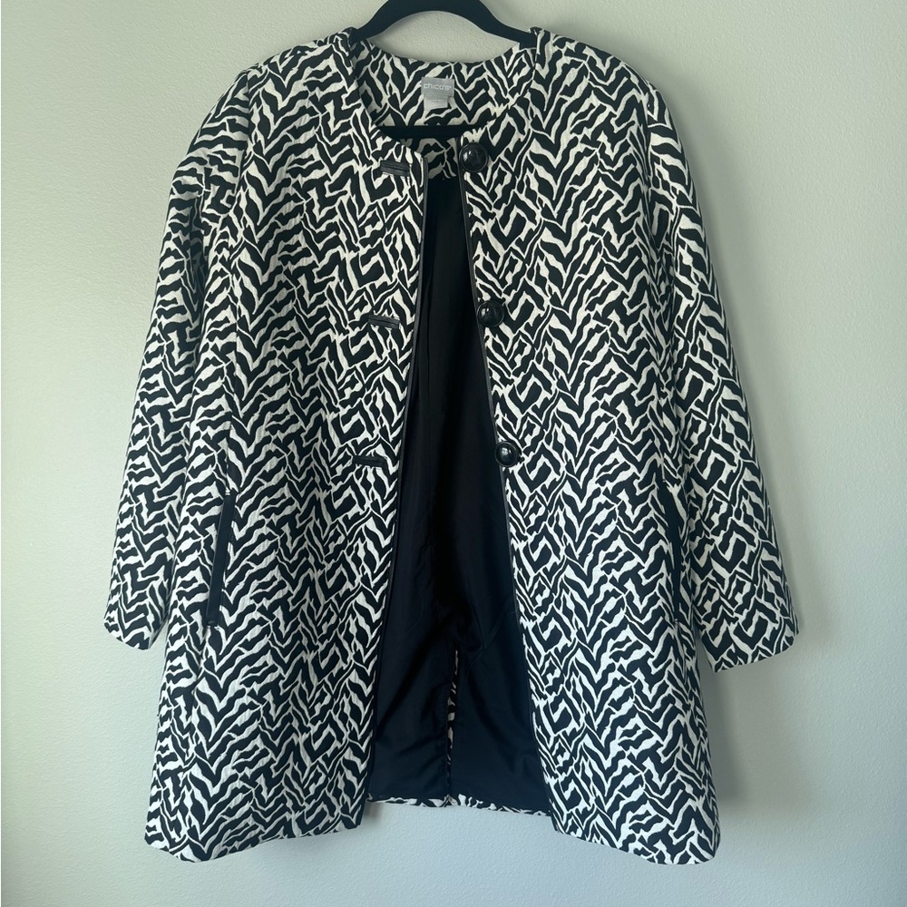 Chico’s Black and White Zebra Print Women's Mid Length Blazer